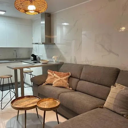Apartment Moderno Cerca Al Mar